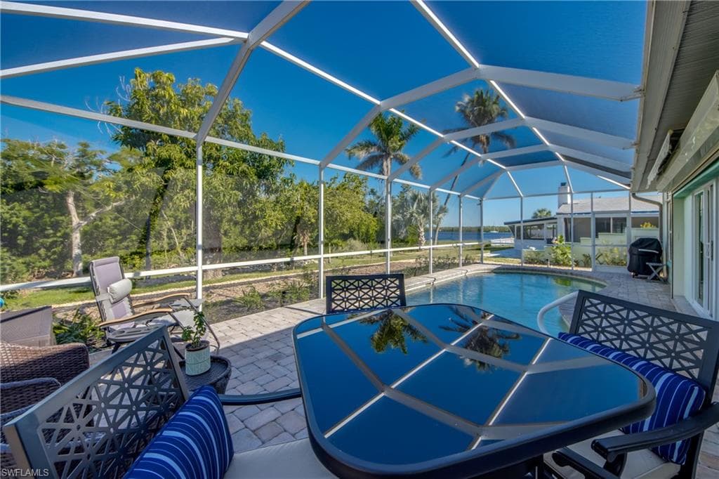 445 Donora BLVD-1