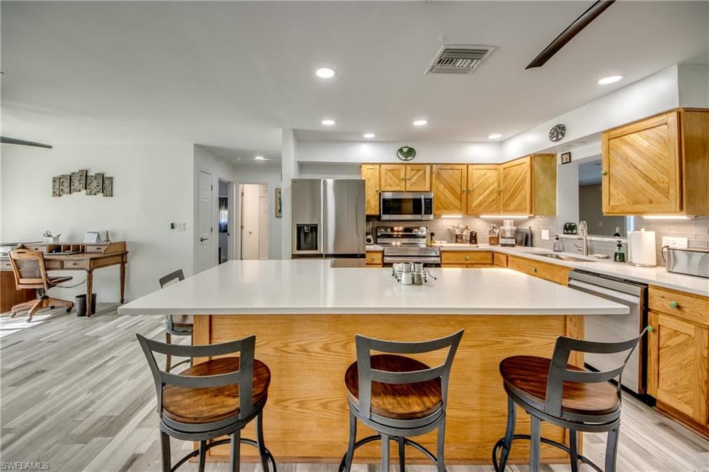445 Donora BLVD-14
