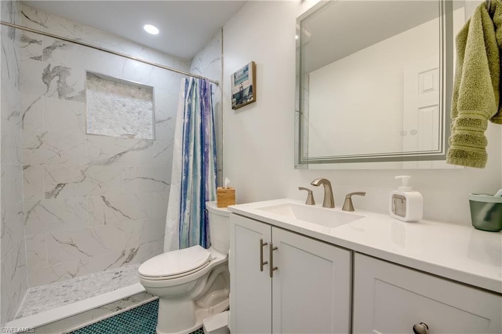 445 Donora BLVD-29