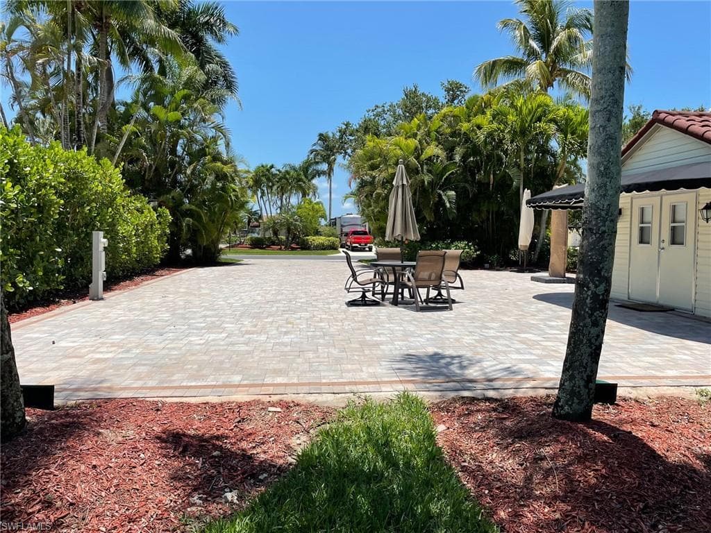 4678 Southern Breeze DR-4