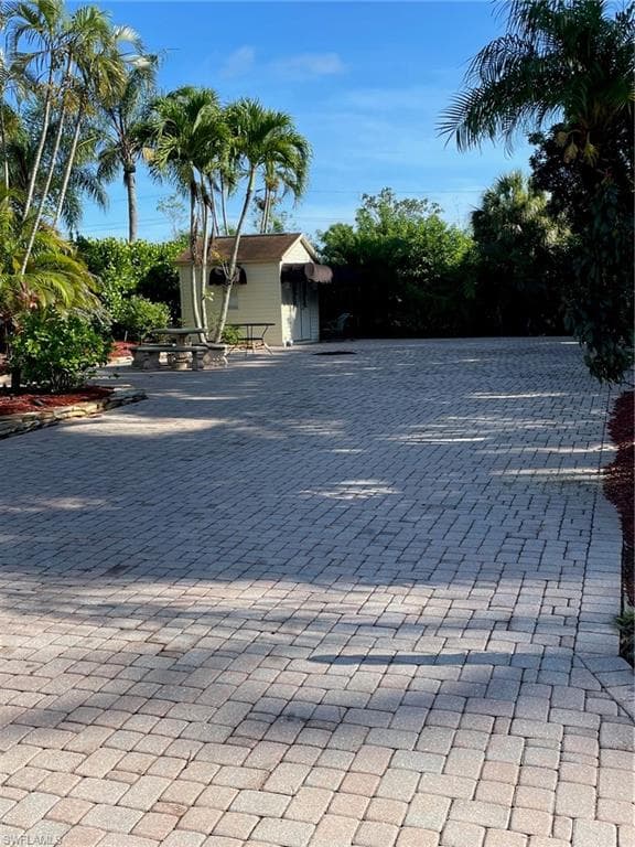 4682 Southern Breeze DR-2