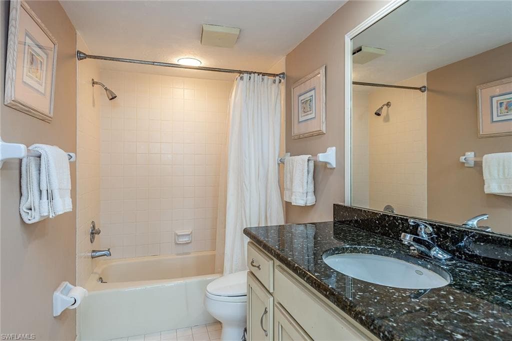 17 Bluebill AVE 203-11