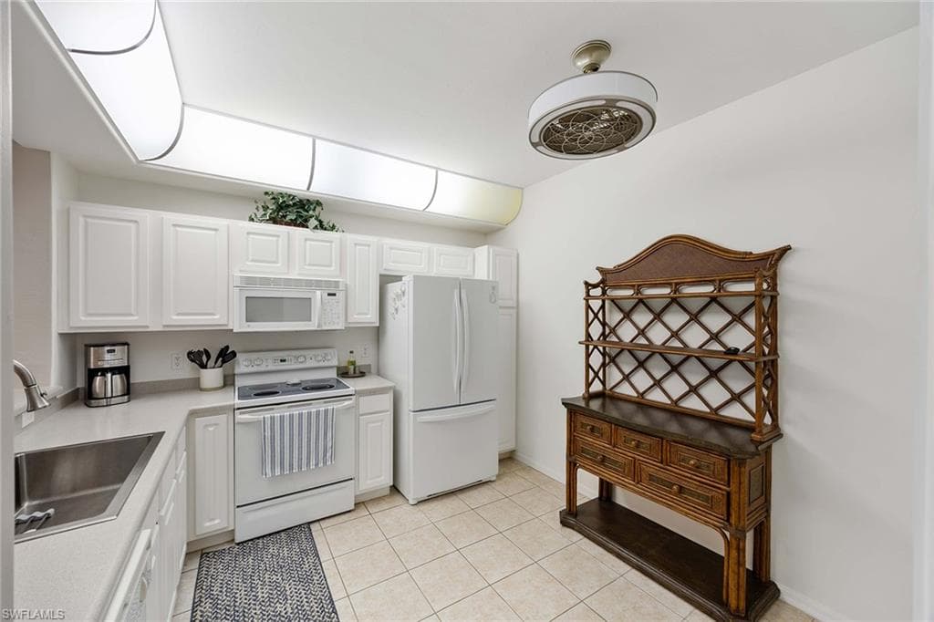 23526 Sandycreek TER 304-13
