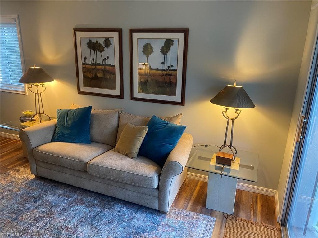 1300 Gulf Shore BLVD N 304-15