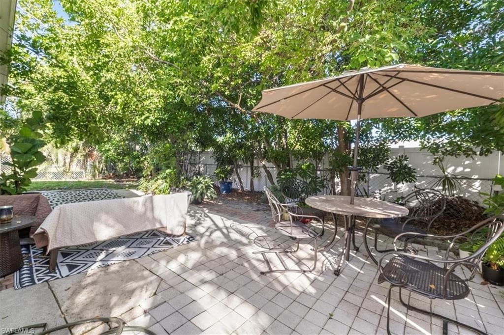 681/683 95th AVE N-2