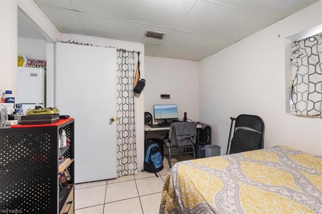 681/683 95th AVE N-22