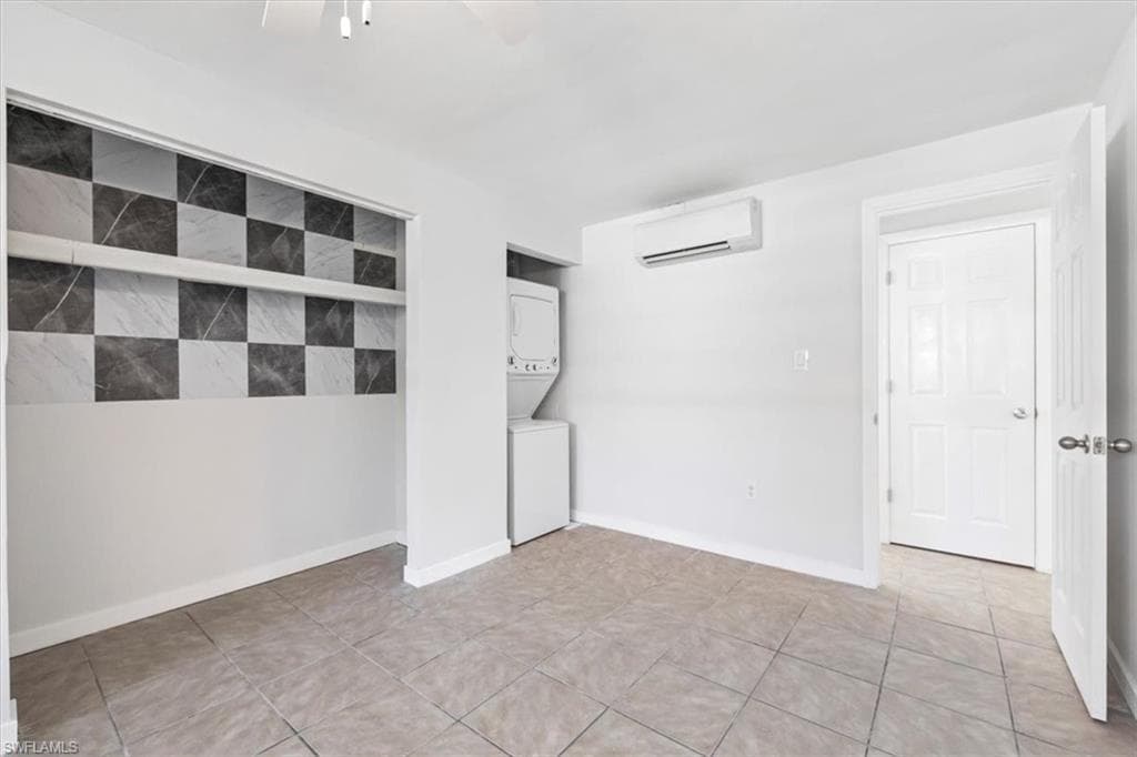 681/683 95th AVE N-11