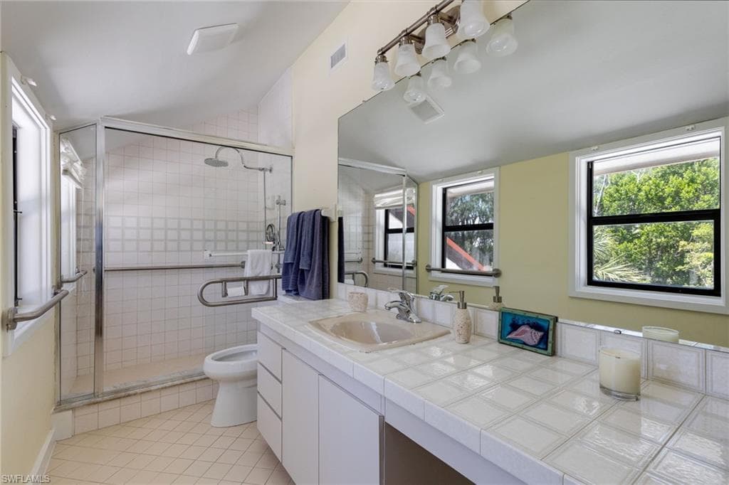 1345 Junonia ST-18