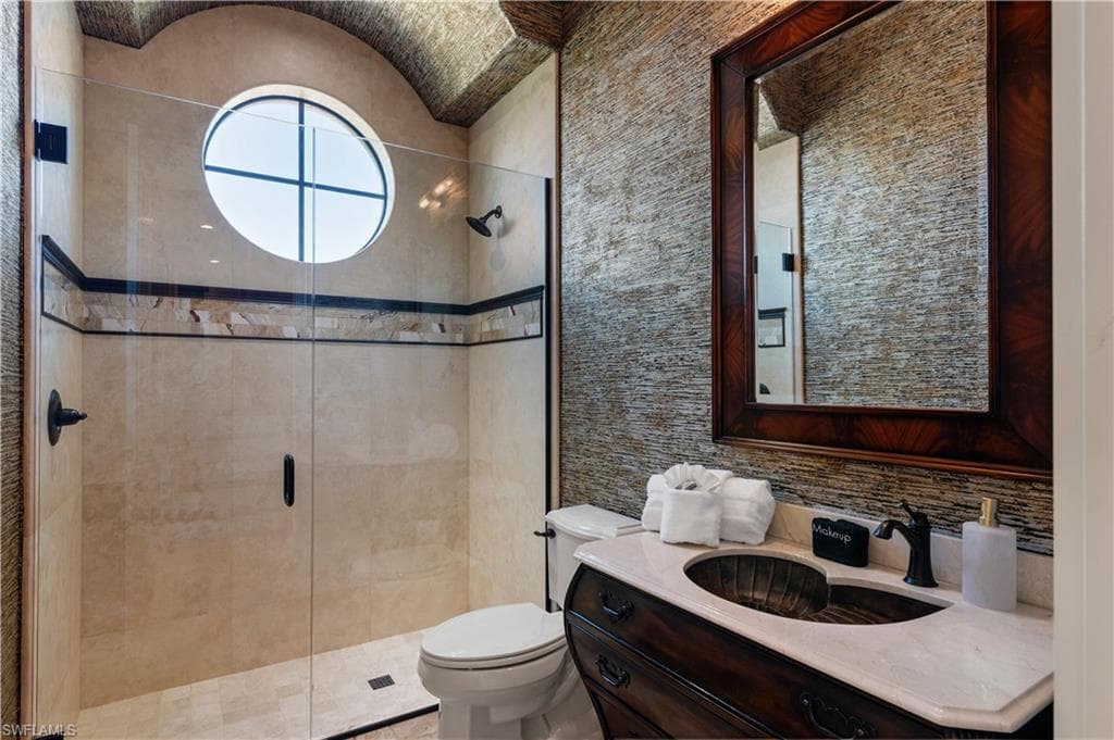 18291 Deep Passage LN-28