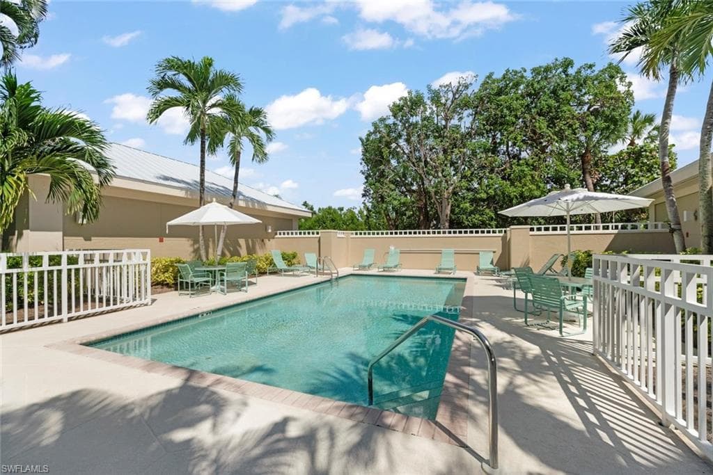 5669 Baltusrol CT 2B-44