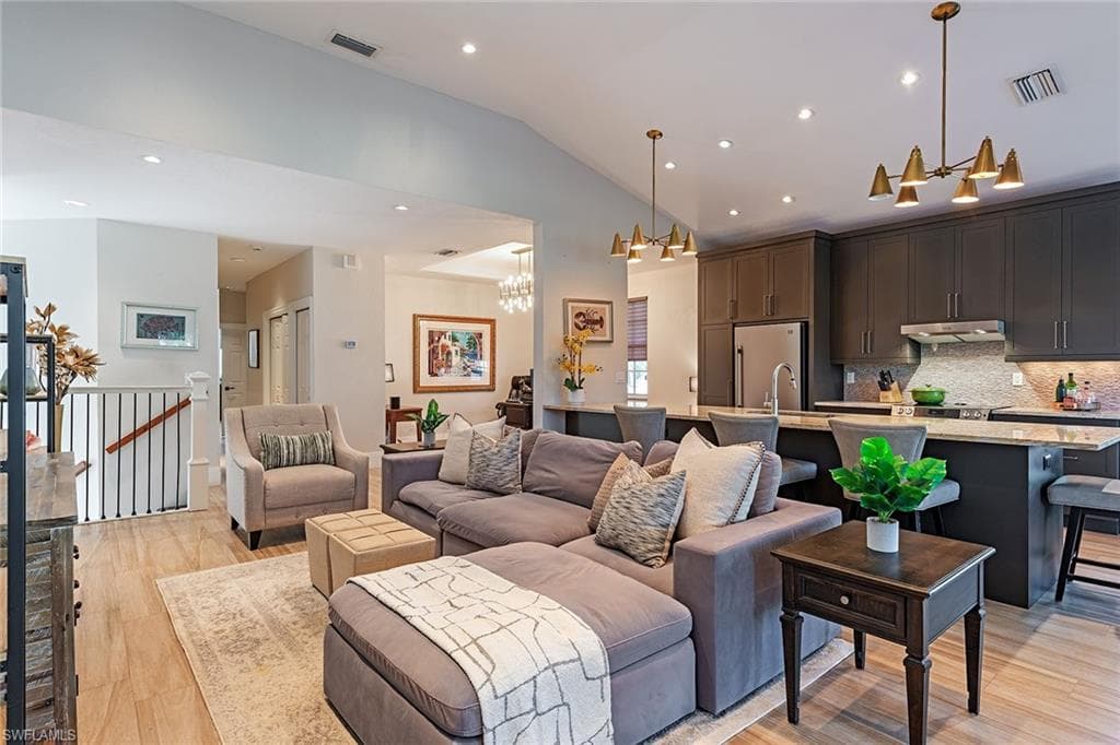 7115 Wild Forest CT 201-3