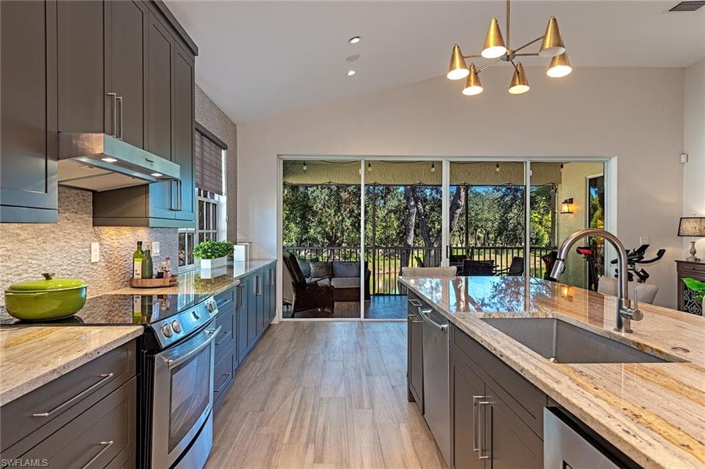 7115 Wild Forest CT 201-5