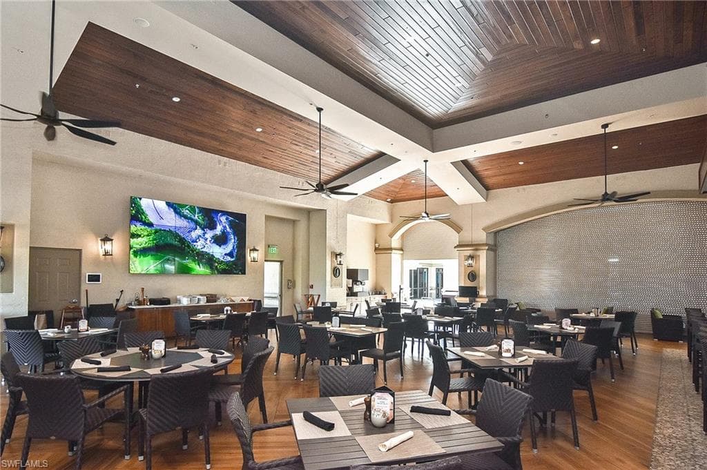 8156 Woodridge Pointe DR-46