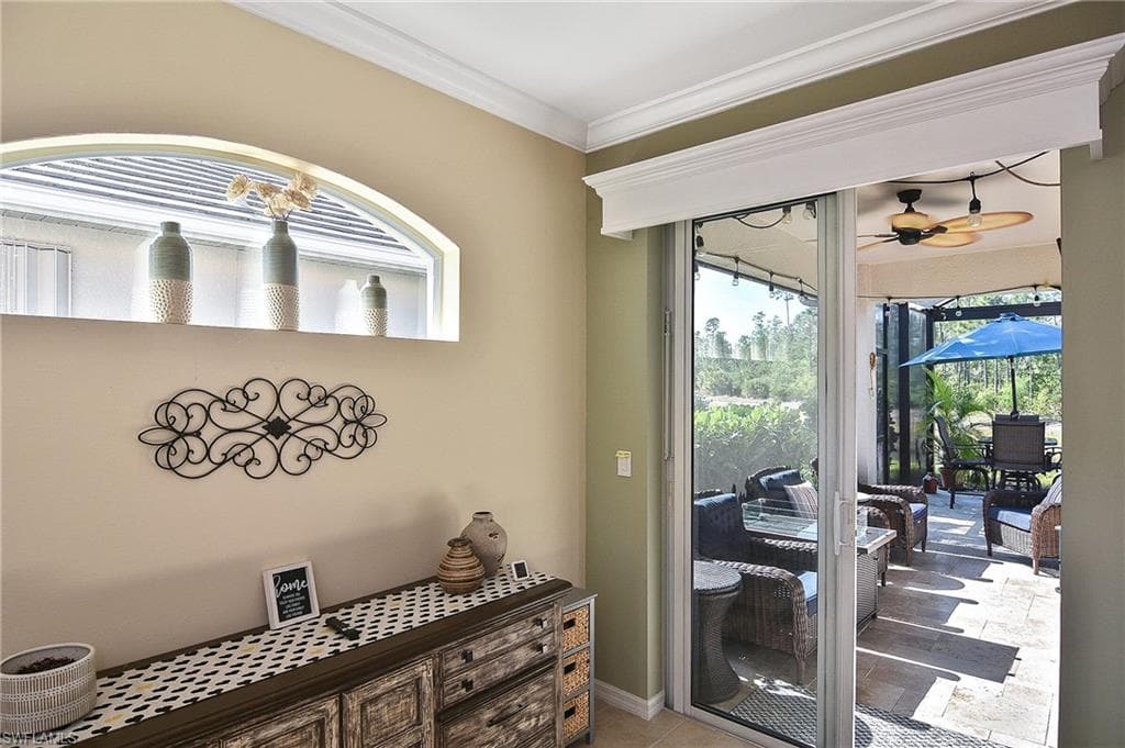 8156 Woodridge Pointe DR-32