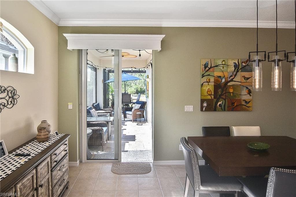 8156 Woodridge Pointe DR-31
