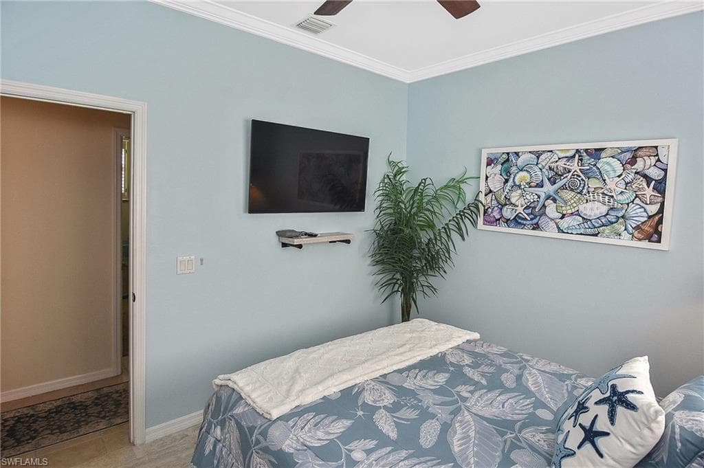 8156 Woodridge Pointe DR-8