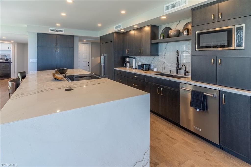 10701 Gulf Shore DR 701-13