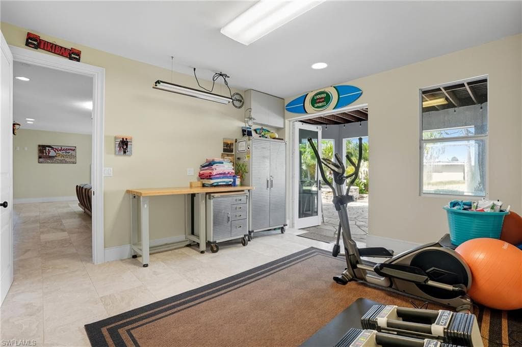 290 Dundee RD-36