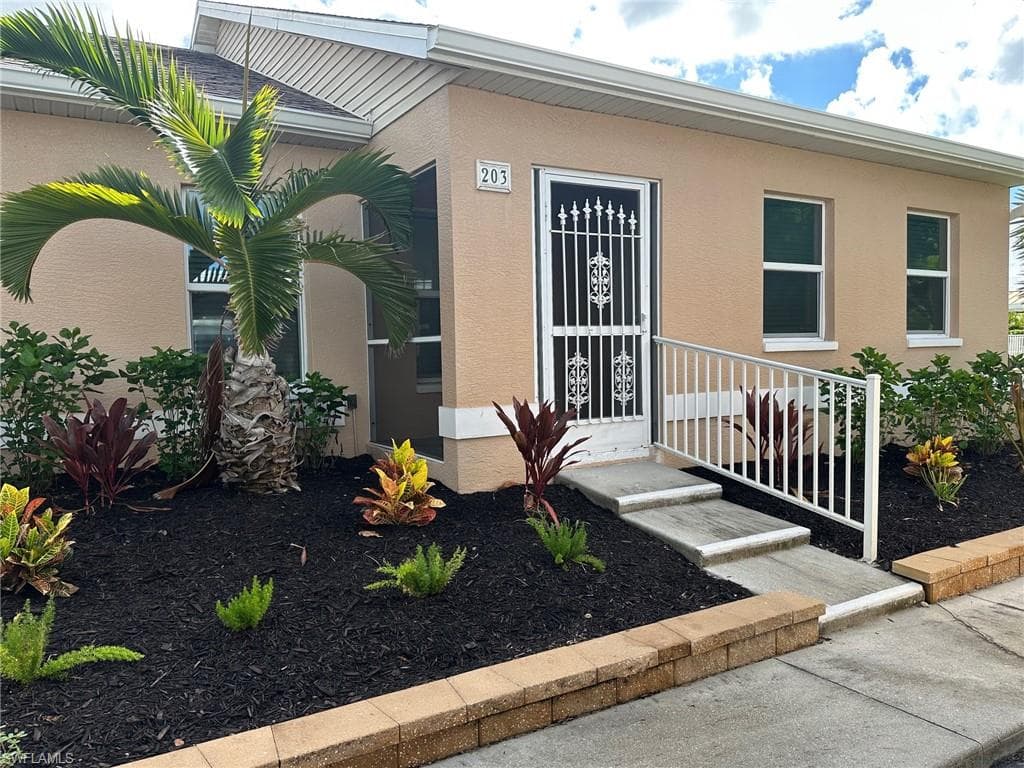 16821 Sanibel Sunset CT 203-1