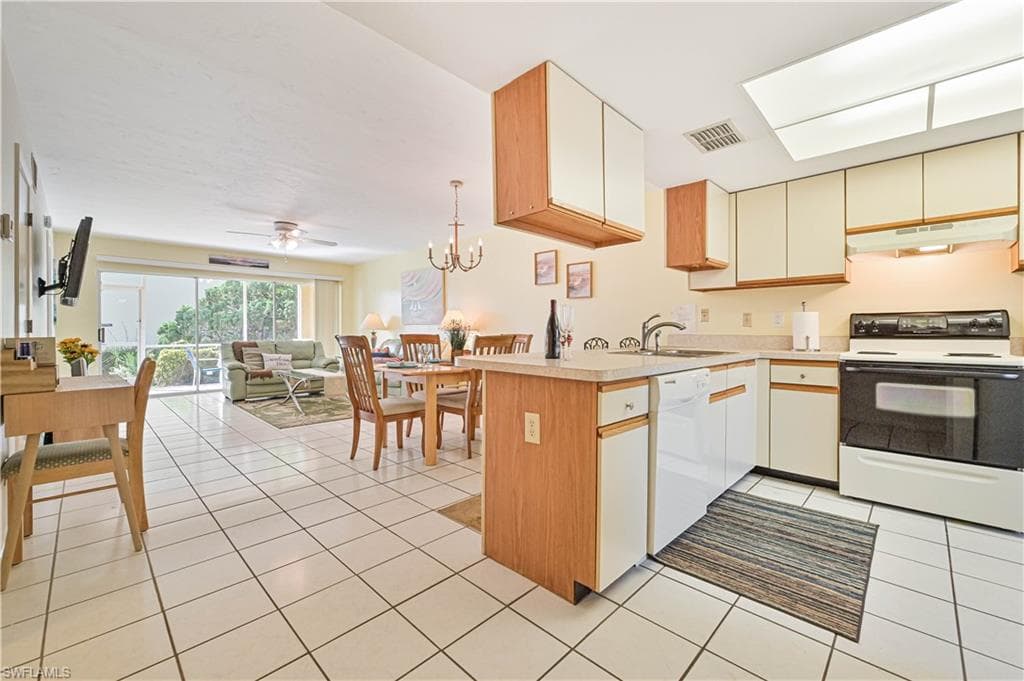 1936 Beach PKWY 112-9