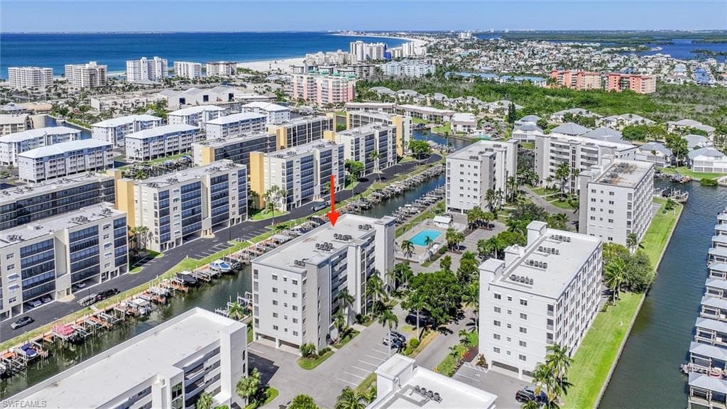 4361 Bay Beach LN 424-17