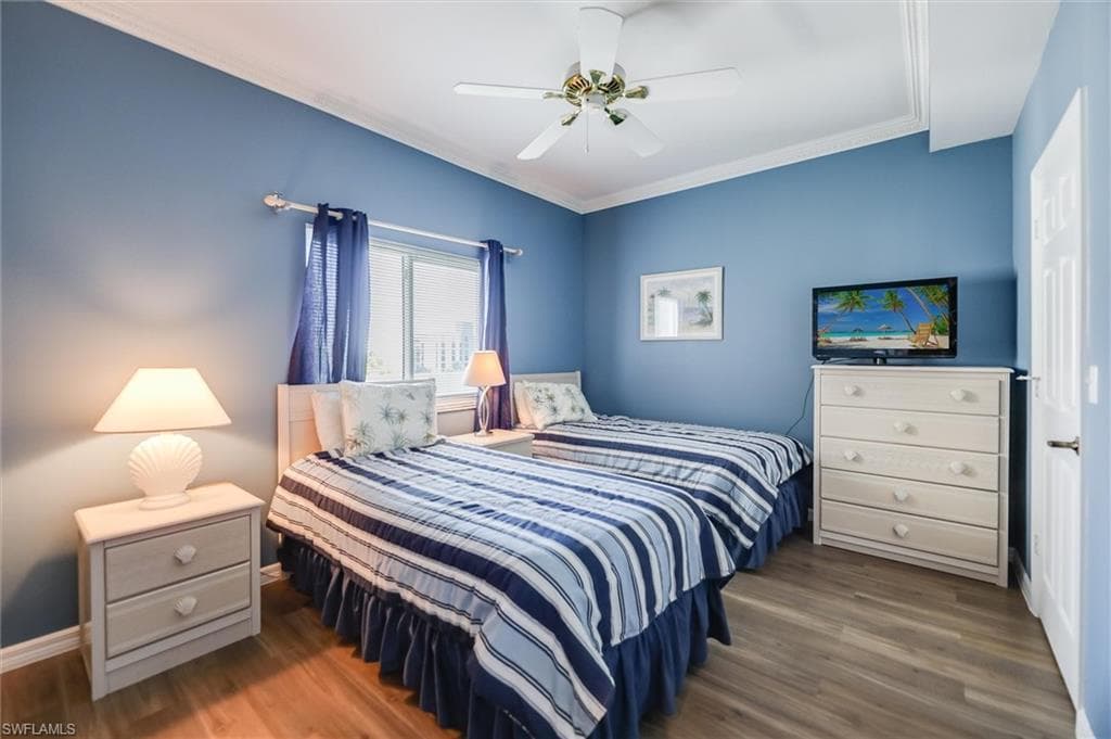 4361 Bay Beach LN 424-14