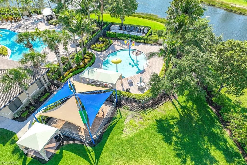 6542 Marbella DR-45