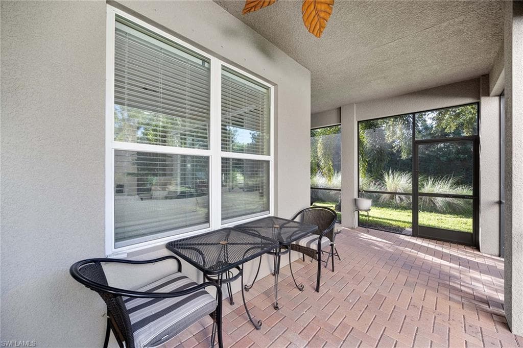 6542 Marbella DR-29
