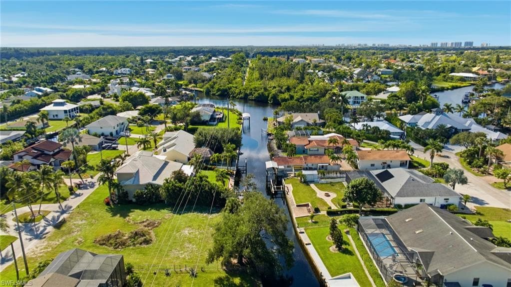 27090 Holly LN-2