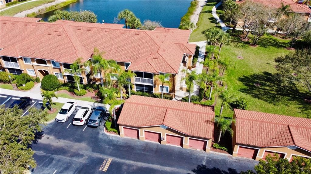 1820 Florida Club CIR 2210-2