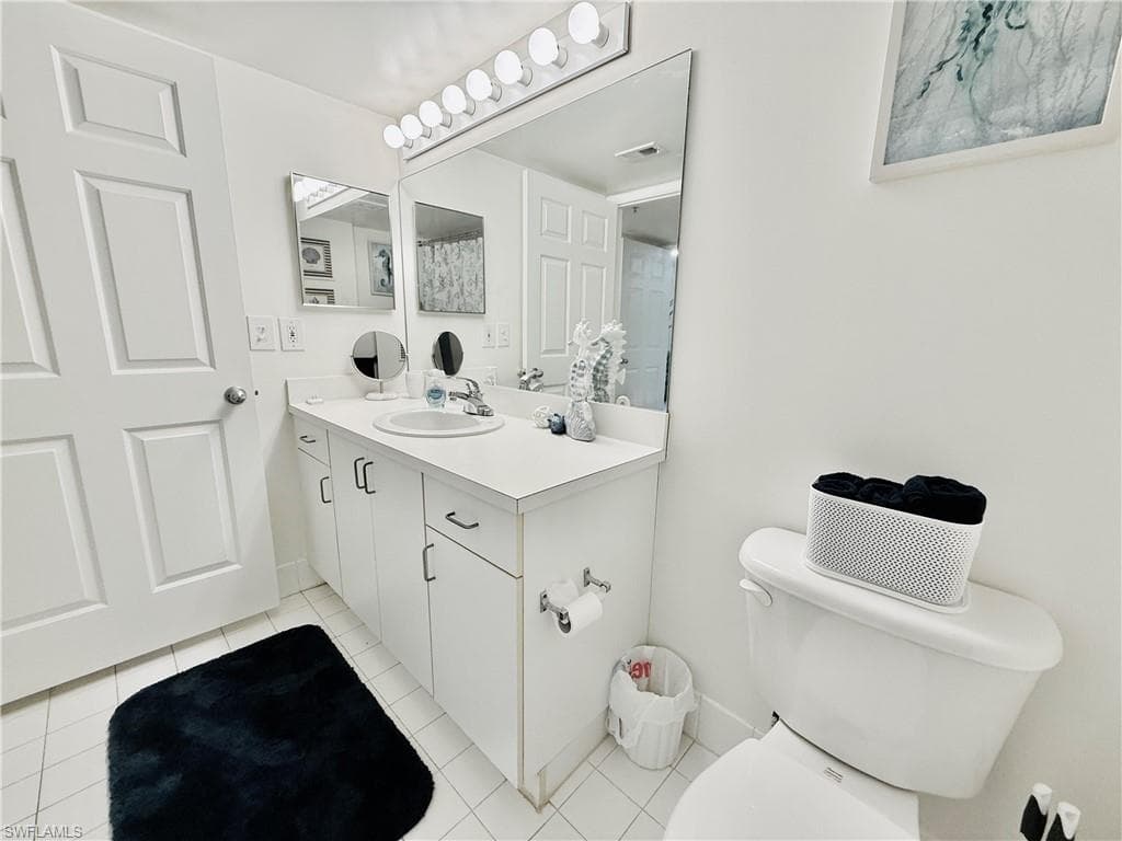 1820 Florida Club CIR 2210-16
