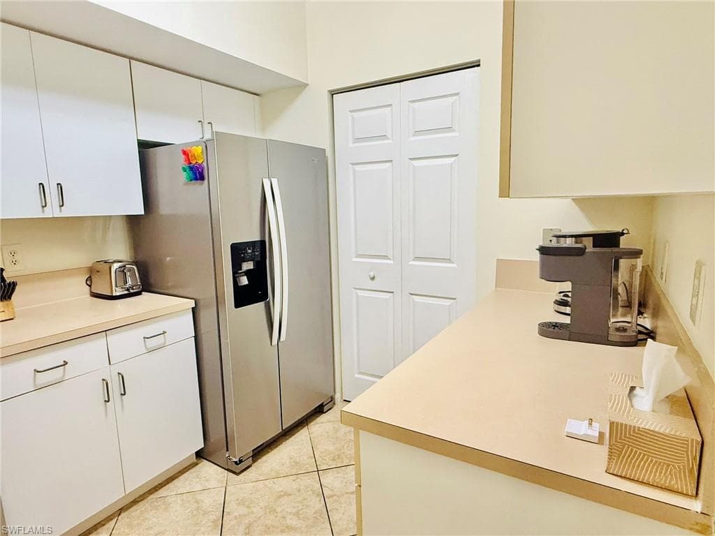 1820 Florida Club CIR 2210-12