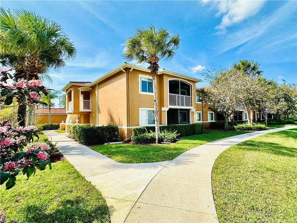 1820 Florida Club CIR 2210-1