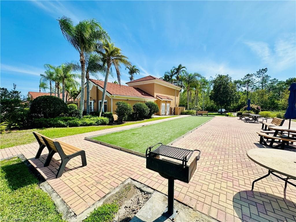 1820 Florida Club CIR 2210-30