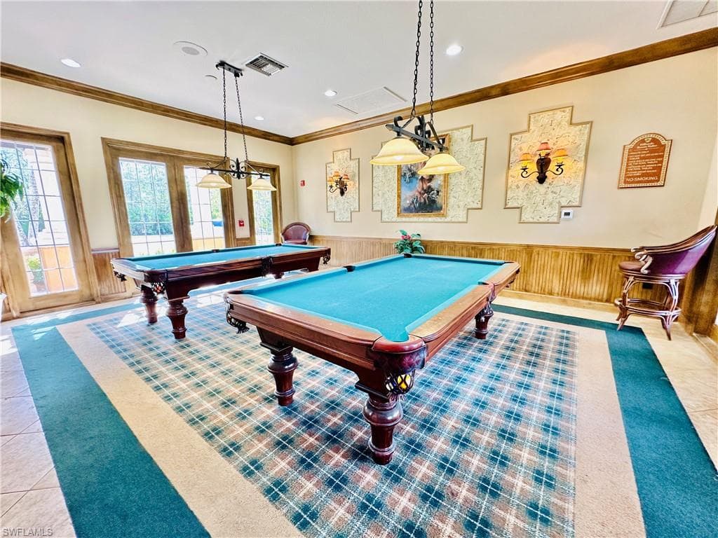 1820 Florida Club CIR 2210-34