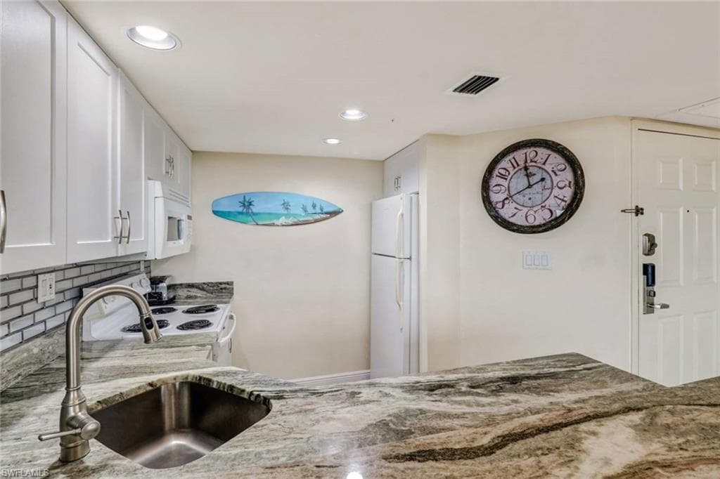 8771 Estero BLVD 301-9