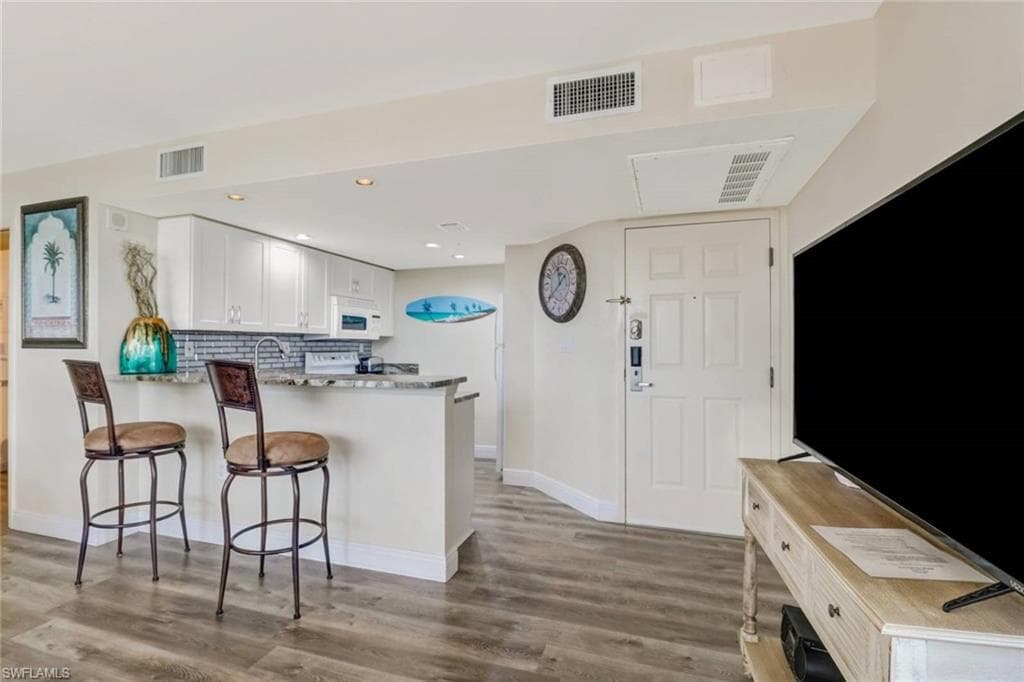 8771 Estero BLVD 301-8