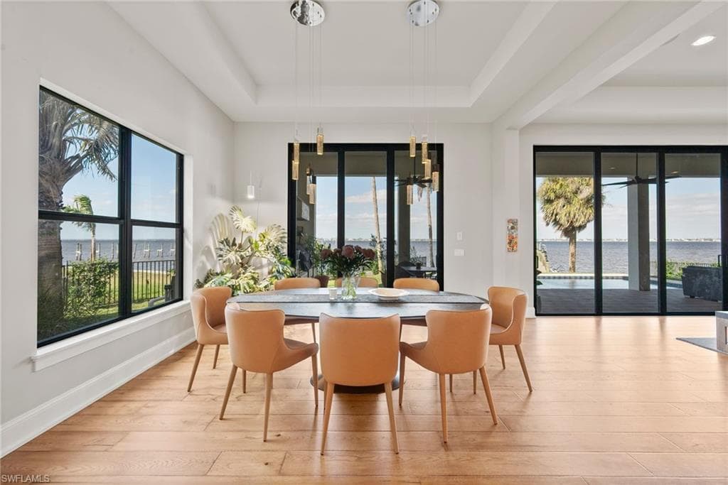 14994 Bonaire CIR-7