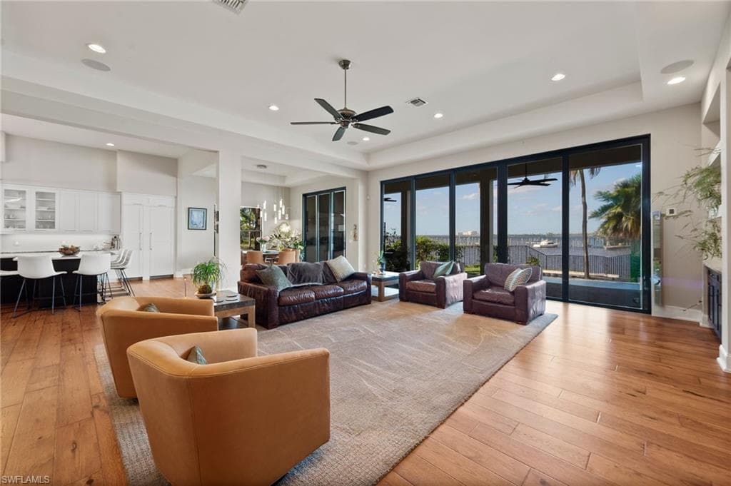 14994 Bonaire CIR-3