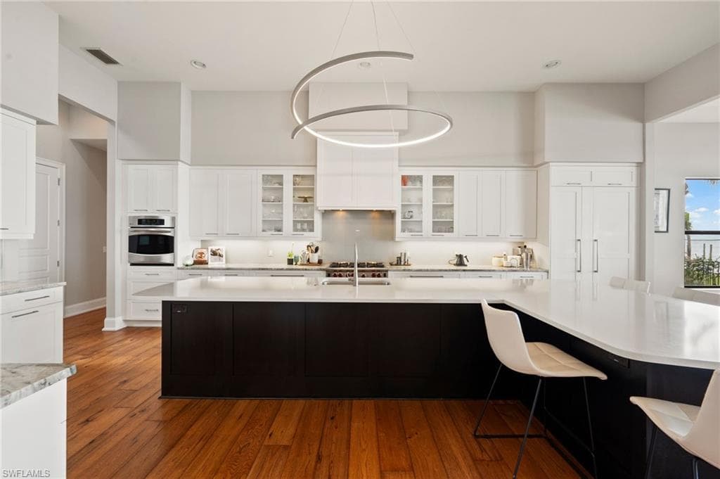 14994 Bonaire CIR-9