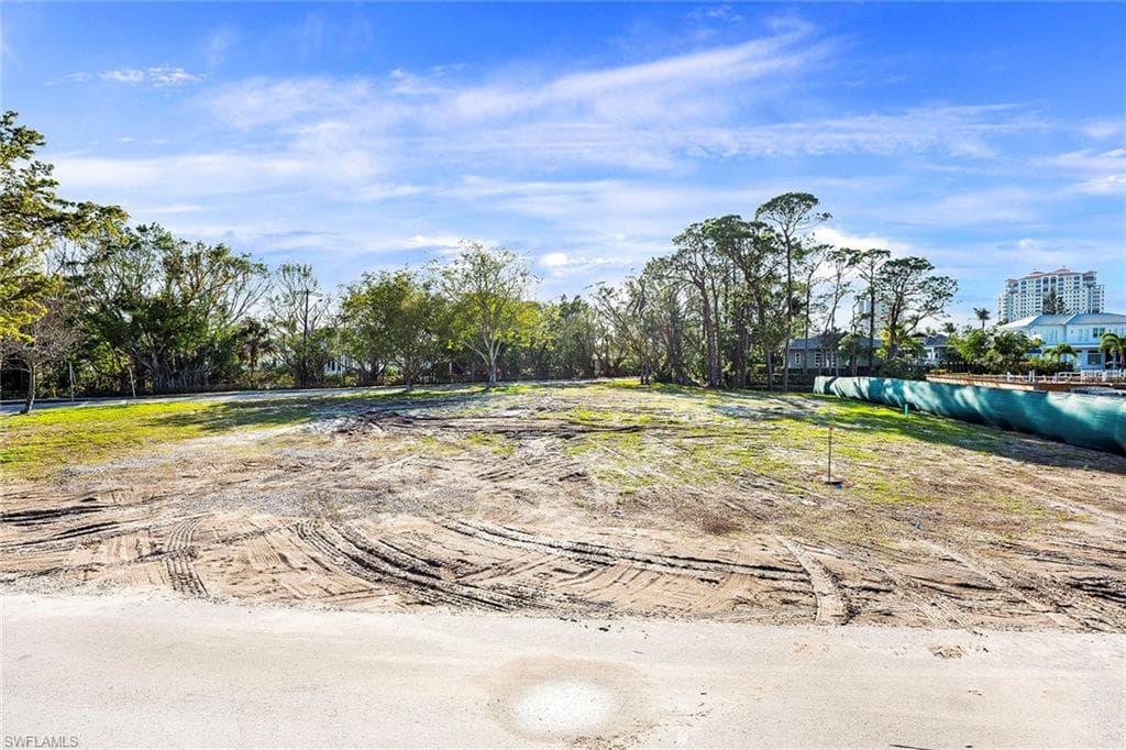5037 Starfish AVE-9