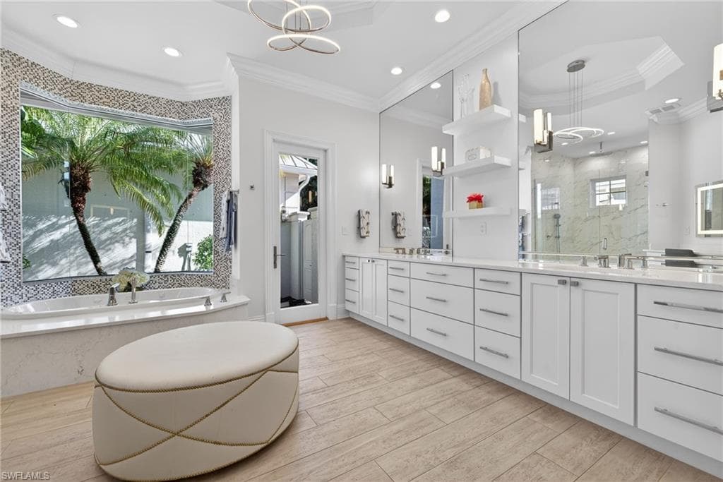 1675 Murex LN-17