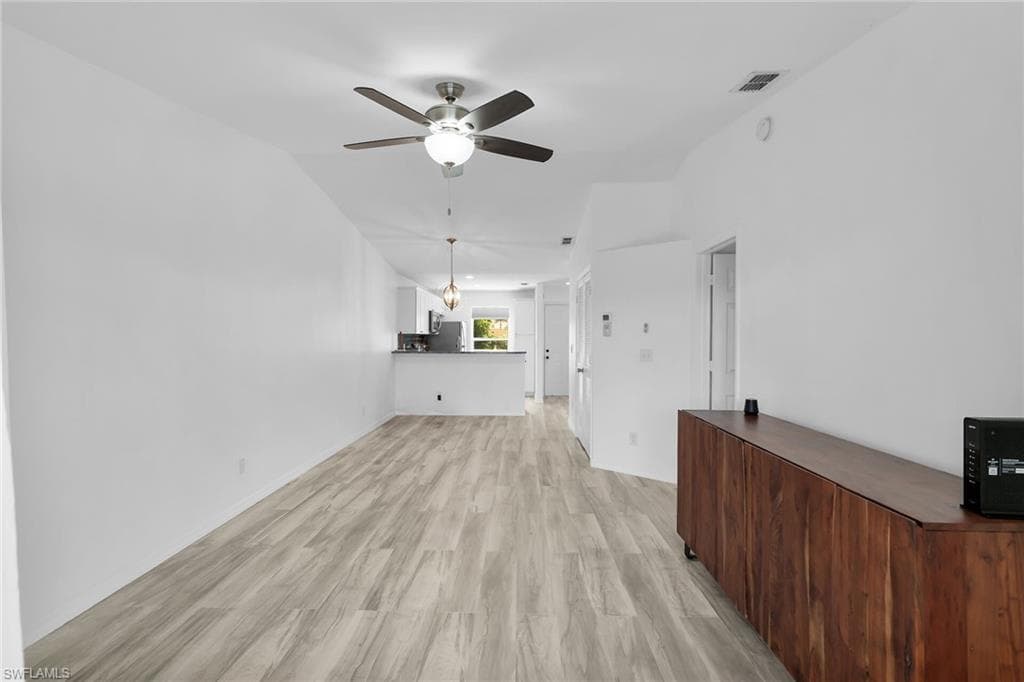 1375 Mainsail DR 1714-18