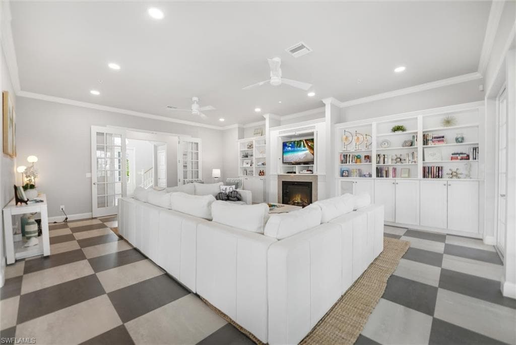 1124 Longifolia CT-5