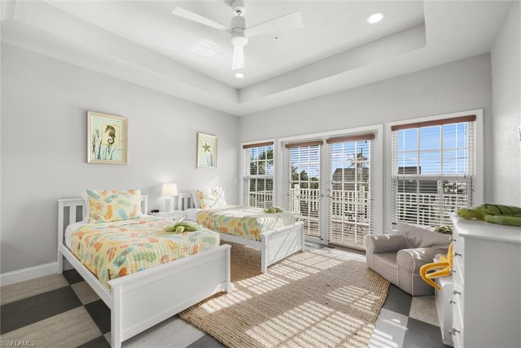1124 Longifolia CT-20