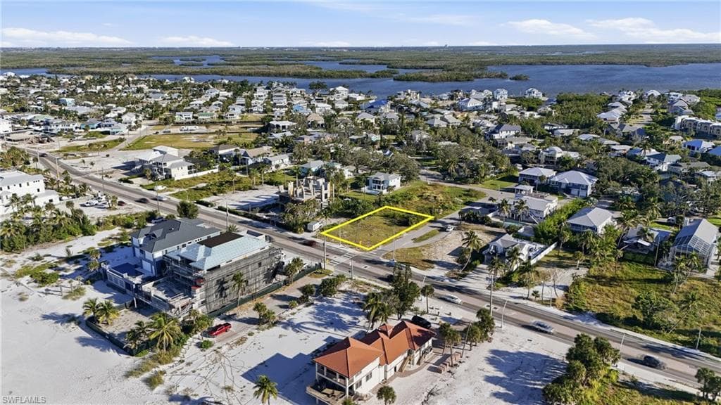 5791 ESTERO BLVD-7