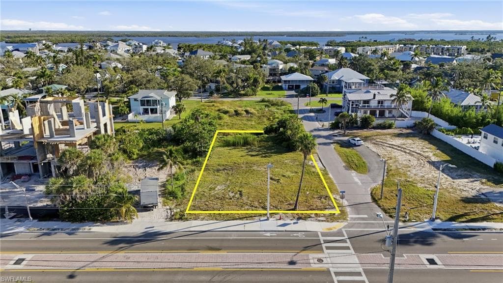 5791 ESTERO BLVD-11
