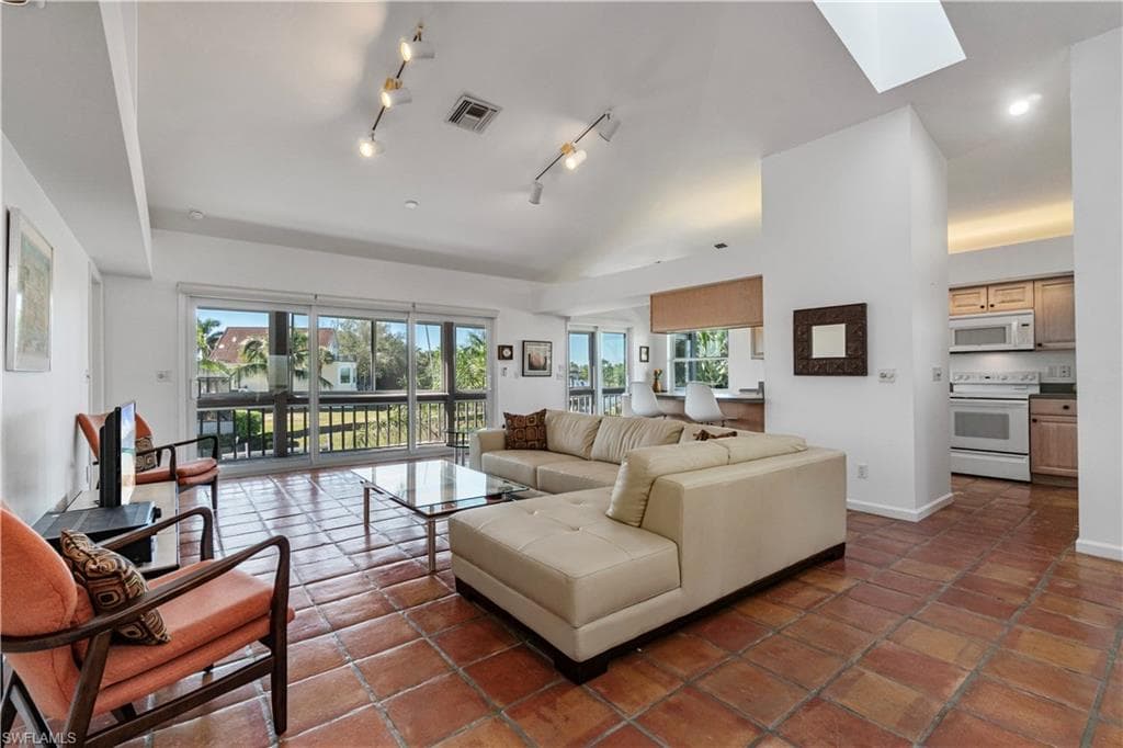 27189 Gasparilla DR-7