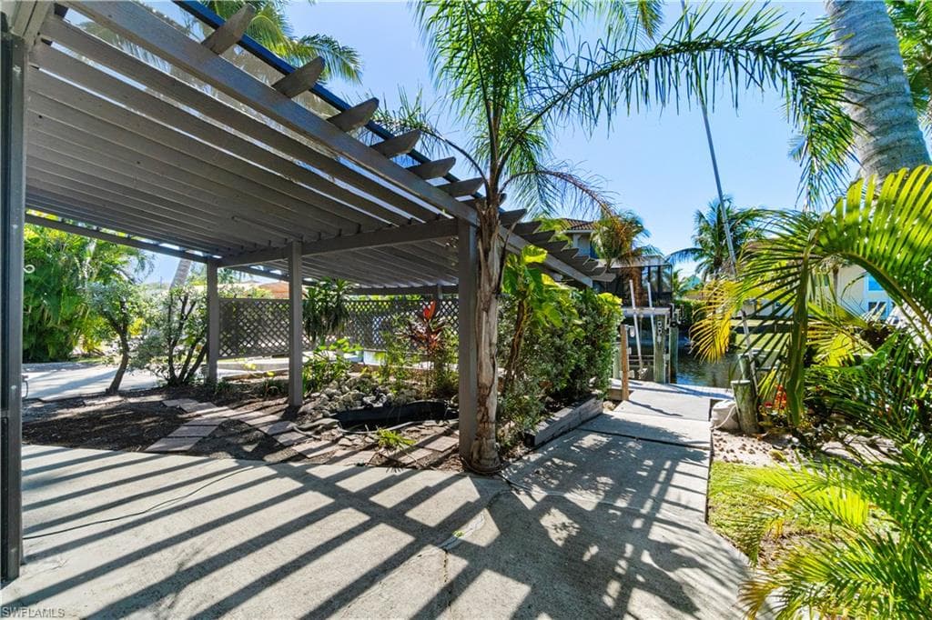 27189 Gasparilla DR-29