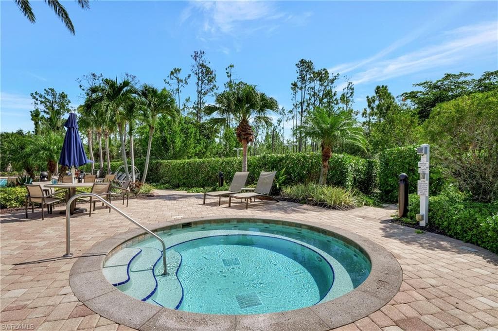 11225 Lithgow LN-38